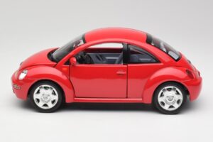 Volkswagen New Beetle Červený Bburago 1:18 3342 Kov – obrázek 4 z 8