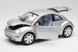 Volkswagen New Beetle Reflex Stříbrný Metalíza Bburago 1:18 3322 Kov – obrázek 2 z 8