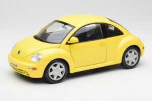 Volkswagen New Beetle Žlutý Maisto 1:18 37800-M4 Kov