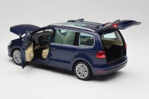 Volkswagen Sharan 7N Shadow Modrá Metalíza Minichamps 1:18 110051100 Kov – obrázek 5 z 8