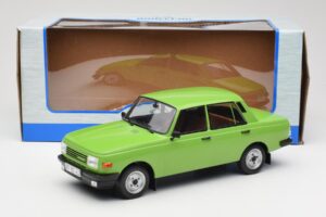 Wartburg 353 Zelený MCG 1:18 MCG18062 Kov – obrázek 6 z 6