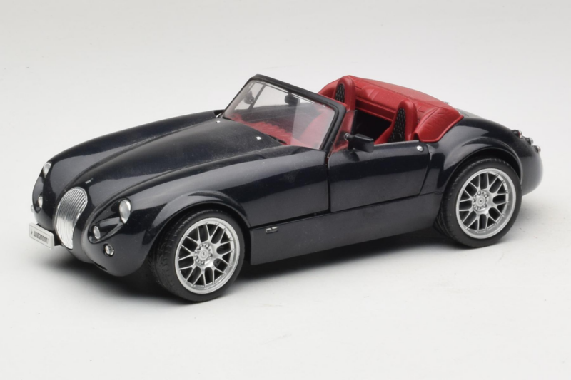 Wiesmann Roadster MF Carbon Black Revell 1:18 WIESMANN001 Kov