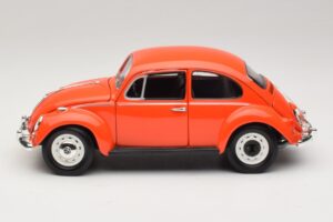 Volkswagen Beetle Oranžový Gremlins Movie Greenlight 1:18 12985 Kov – obrázek 4 z 8