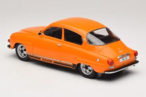 Saab 96 V4 Oranžový MCG 1:18 MCG18654 Kov – obrázek 5 z 6