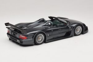 Mercedes AMG CLK GTR Roadster Šedý GT Spirit 1:18 GT960 Pryskyřice – obrázek 2 z 6