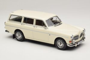 Volvo Amazon Kombi Pearl White Norev 1:18 188750 Kov – obrázek 4 z 6