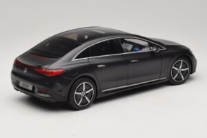Mercedes EQE V295 Graphite Grey Magno NZG 1:18 B66961108 Kov – obrázek 5 z 8