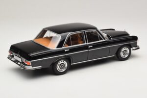 Mercedes 280 SE W108 Černý Norev 1:18 183360 Kov – obrázek 3 z 8