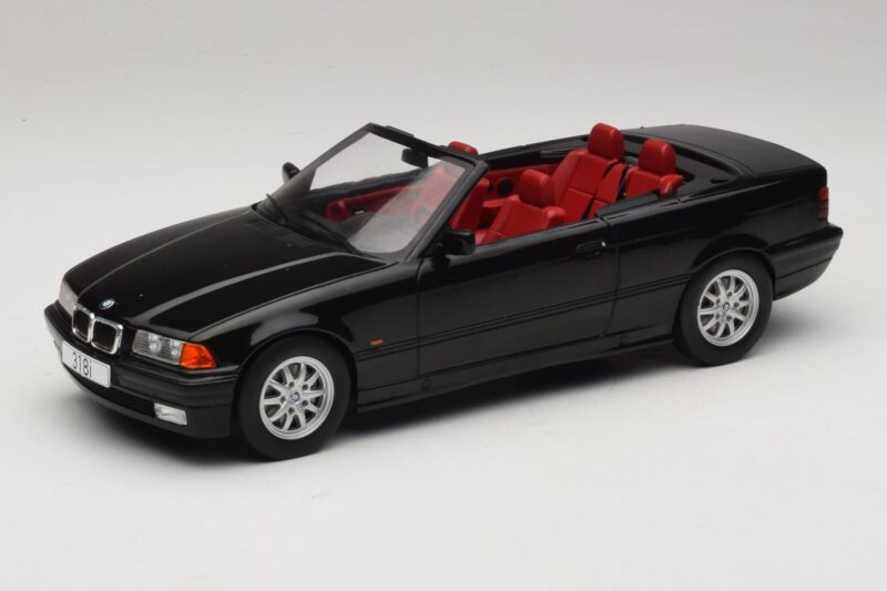 BMW 3 Series E36 Kabriolet Černý MCG 1:18 MCG18318 Kov