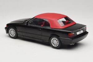 BMW 3 Series E36 Kabriolet Černý MCG 1:18 MCG18318 Kov – obrázek 6 z 7