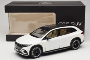 Mercedes EQS SUV X296 Manufaktur Diamond White NZG 1:18 B66960590 Kov – obrázek 8 z 8