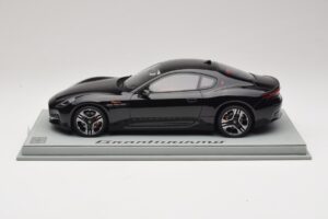 Maserati GranTurismo Trofeo Nero Assoluto BBR 1:18 P18240CMAS Pryskyřice
