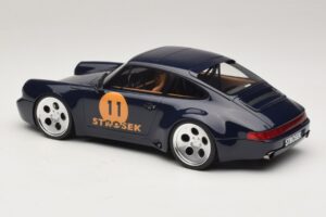 Porsche 911 964 Strosek Mega 30 Sea Blue GT Spirit 1:18 GT969 Pryskyřice – obrázek 5 z 6