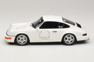 Porsche 911 964 Carrera Cup USA Edition Grand Prix White GT Spirit 1:18 GT995 Pryskyřice – obrázek 3 z 6