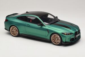 BMW M4 CS G82 Frozen Isle of Man Green GT Spirit 1:18 GT994 Pryskyřice – obrázek 4 z 6
