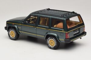Jeep Cherokee XJ Limited Hunter Green Otto 1:18 OT1204 Pryskyřice – obrázek 5 z 6