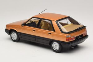 Renault 11 GTL Zlatá MCG 1:18 MCG18590 Kov – obrázek 5 z 6