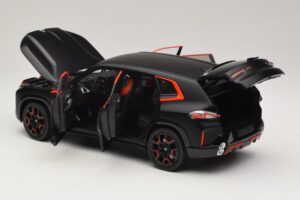 BMW XM G09 Matt Black Minichamps 1:18 110023301 Kov – obrázek 5 z 8