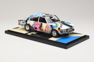 BMW 2500 E3 New Horizon Minichamps 1:18 155029204 Pryskyřice – obrázek 4 z 6