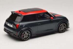Mini Cooper JCW F66 Legend Grey Otto 1:18 OT1244 Pryskyřice – obrázek 2 z 6