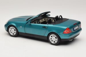 Mercedes SLK R170 Vivianite Green Norev 1:18 183021 Kov – obrázek 9 z 10