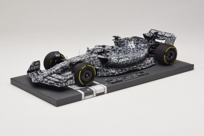 Alfa Romeo Orlen C42 R. Kubica Testing Barcelona 2022 Minichamps 1:18 117229988 Pryskyřice
