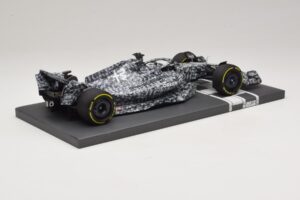 Alfa Romeo Orlen C42 R. Kubica Testing Barcelona 2022 Minichamps 1:18 117229988 Pryskyřice – obrázek 2 z 7