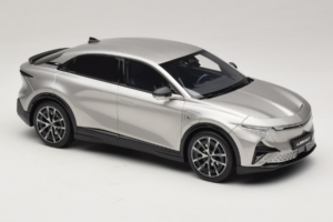 Alpine A390 GT Argent Mercure Otto 1:18 OT1318 Pryskyřice – obrázek 4 z 6