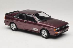 Audi Quattro Purple Metallic Minichamps 1:18 155016125 Kov – obrázek 4 z 6
