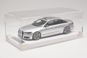 Audi S6 C7 Florett Silver Metallic IVY Merit 1:18 REMC038 Pryskyřice – obrázek 6 z 7