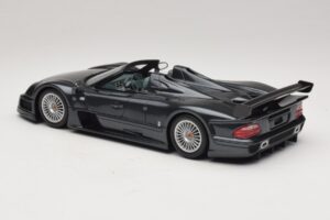 Mercedes AMG CLK GTR Roadster Šedý GT Spirit 1:18 GT960 Pryskyřice – obrázek 5 z 6