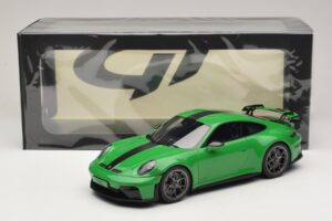 Porsche 911 992.2 GT3 Weissach Package Python Green GT Spirit 1:18 GT576 Pryskyřice – obrázek 6 z 6