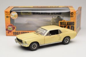 Ford Mustang Coupe Žlutý The Walking Dead Greenlight 1:18 12958 Kov – obrázek 8 z 8