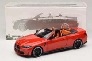 BMW M4 G83 Kabriolet Red Metallic Minichamps 1:18 110021030 Kov – obrázek 8 z 8