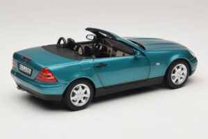 Mercedes SLK R170 Vivianite Green Norev 1:18 183021 Kov – obrázek 4 z 10