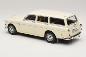 Volvo Amazon Kombi Pearl White Norev 1:18 188750 Kov – obrázek 5 z 6