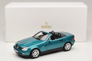 Mercedes SLK R170 Vivianite Green Norev 1:18 183021 Kov – obrázek 10 z 10