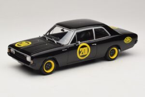 Opel Rekord C #201 Black Widow MCG 1:18 MCG18560 Kov