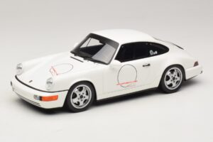 Porsche 911 964 Carrera Cup USA Edition Grand Prix White GT Spirit 1:18 GT995 Pryskyřice