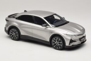 Alpine A390 GT Argent Mercure Otto 1:18 OT1318 Pryskyřice – obrázek 4 z 6