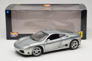 Ferrari 360 Modena Chromová Stříbrná Hot Wheels 1:18 27774 Kov – obrázek 8 z 8