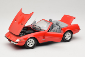 Ferrari 365 GTS/4 Spider Červený Techno Giodi 1:18 40028-P1 Kov – obrázek 2 z 8