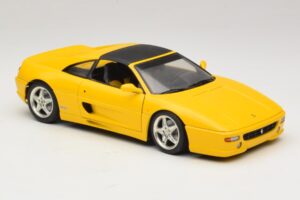 Ferrari F355 Spider Žlutý s Černou Střechou UT Models 1:18 180074030-P4 Kov – obrázek 6 z 8