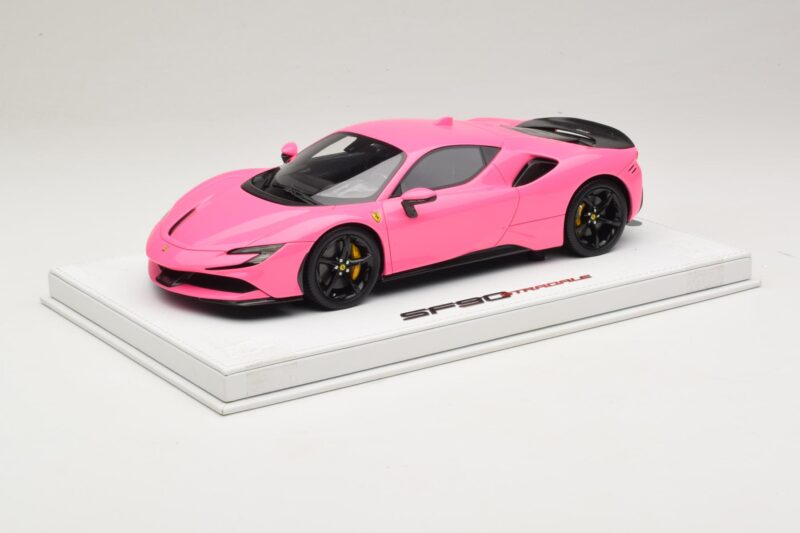 Ferrari SF90 Pack Fiorano Lesklý Qatar Pink BBR 1:18 RACELINE137 Pryskyřice