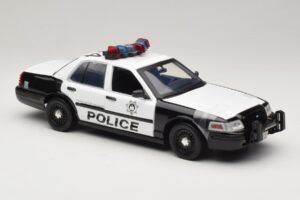 Ford Crown Victoria Police Interceptor The Hangover Movie Greenlight 1:18 12911 Kov – obrázek 4 z 6