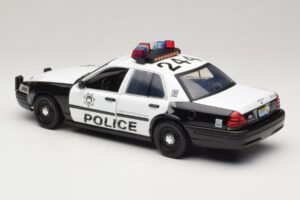 Ford Crown Victoria Police Interceptor The Hangover Movie Greenlight 1:18 12911 Kov – obrázek 5 z 6