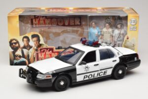 Ford Crown Victoria Police Interceptor The Hangover Movie Greenlight 1:18 12911 Kov – obrázek 6 z 6