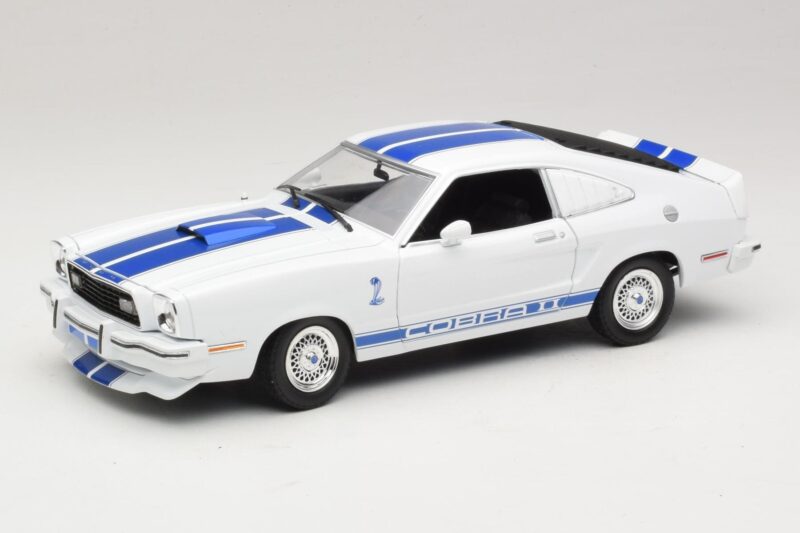 Ford Mustang II Cobra II Charlie's Angels Movie Greenlight 1:18 12880 Kov
