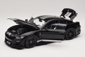 Ford Mustang Shelby GT500 S550 Černý IXO 1:18 U18RDC002-FO Kov – obrázek 2 z 8