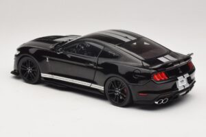 Ford Mustang Shelby GT500 S550 Černý IXO 1:18 U18RDC002-FO Kov – obrázek 7 z 8